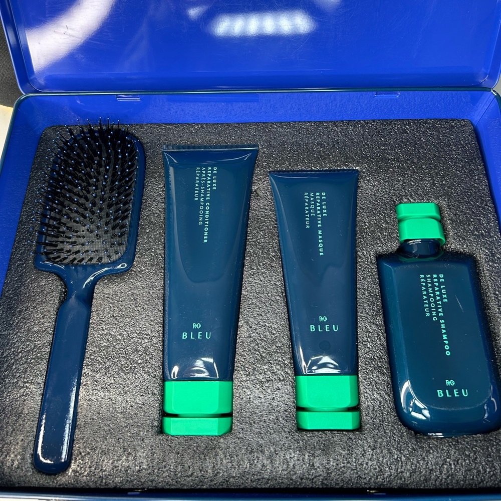 The R+Co Bleu Repair & Revive kit!